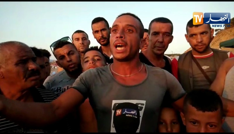 شاهد تفاصيل مثيرة حول إنقلاب باخرة كاف فاطمة بسكيكدة