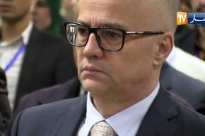 وزير العمل يشدد على ضرورة الإهتمام بالتكوين النقابي لترقية الحوار الإجتماعي