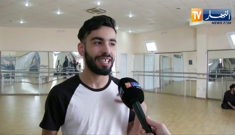 الرقص المعاصر.. رسائل عبر حركات جسمانية