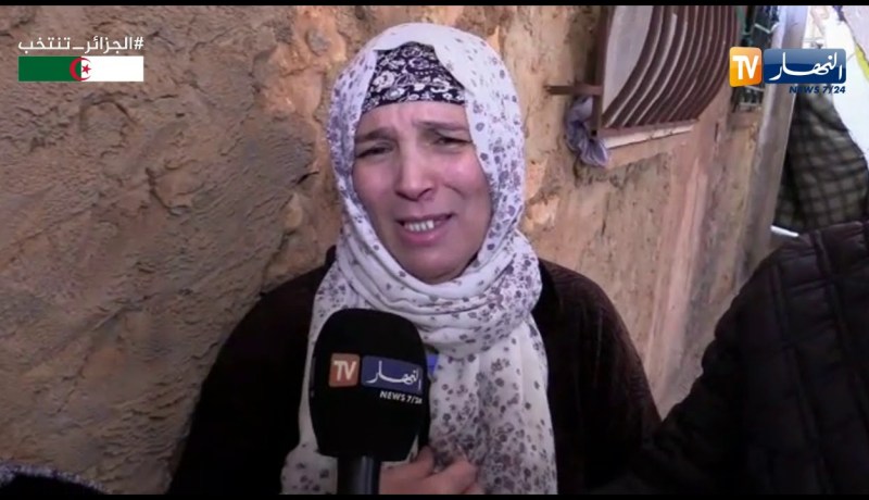 والدة الطفل المتوفي “محمد” تكشف..”الطبيبة لي حاوزاتو هي سباب موتو..ربي يخلصك فالدنيا والآخرة”