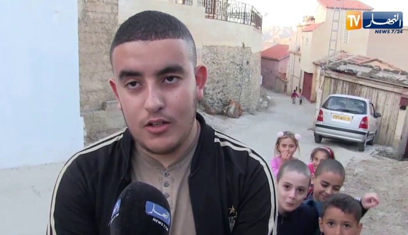 سطيف: ثانوية الشيخ أرزقي كتاب تفتك المرتبة الأولى ولائيا في شهادة البكالوريا