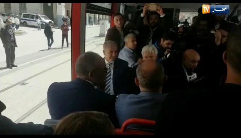 سطيف: بدوي داخل الترامواي