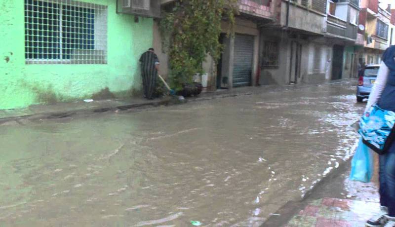 3 وفيات وعدة جرحى بسبب أمطار طوفانية في 9 ولايات