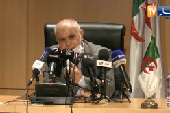 مراسم تسليم واستلام مهام وزارة الطاقة بين عرقاب وعبد المجيد عطار