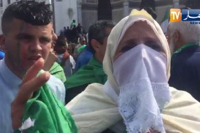 شاهد.. الحاجة تقصف بالثقيل.. “الشعب ما يوليش للّور”