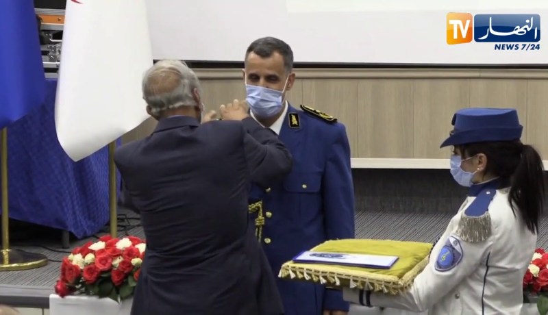 تقليد رتب مراقب عام لعدد من إطارات الأمن الوطني لأول مرة منذ إستحداثها