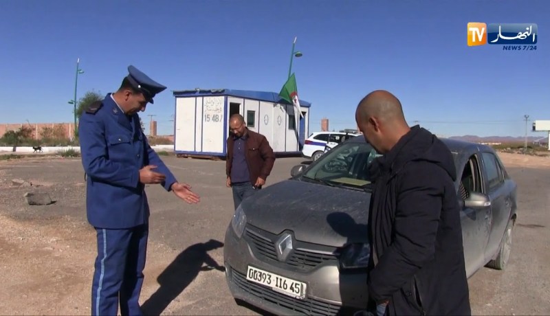 النعامة : الأمن الوطني ينظم حملة تحسيسية حول مخالفات لوحات ترقيم السيارات