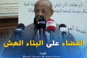 زوخ :” الرئيس بوتفليقة قرر القضاء على البيوت القصديرية والأكواخ على مستوى 48 ولاية”