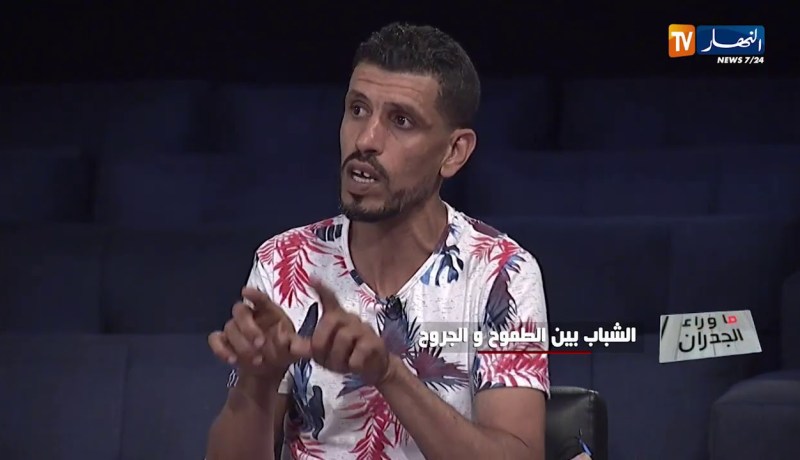 ماوراء الجدران: طاهر..  هكذا بدأت من الصفر وكافحت من اجل الوصول لما اريد