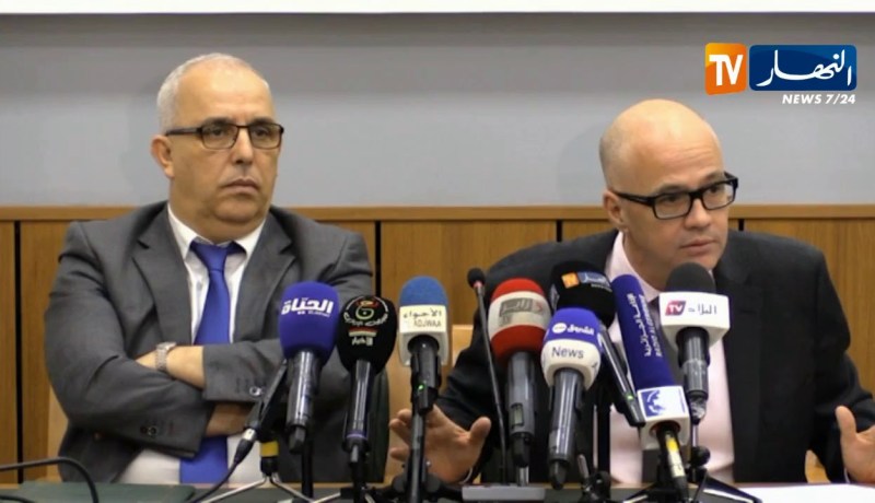 تيجاني: نظام التعاقد لا يعني العدول عن مجانية العلاج المكرسة في الدستور