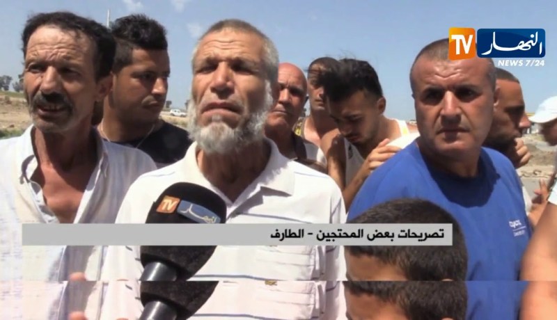 الطارف: سكان بلدية الذرعان يغلقون منافذ المدينة إحتجاجا على الماء و مشاكل أخرى