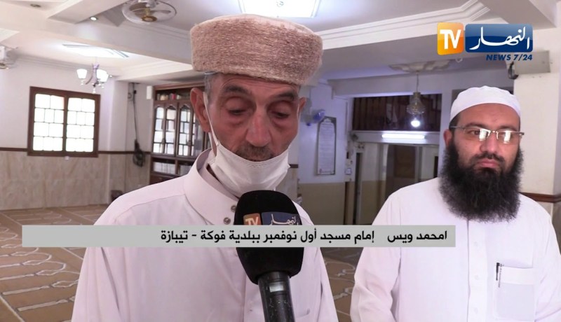 مجتمع: شباب يستغل الحجر الصحي في ترميم المساجد وتزيينها