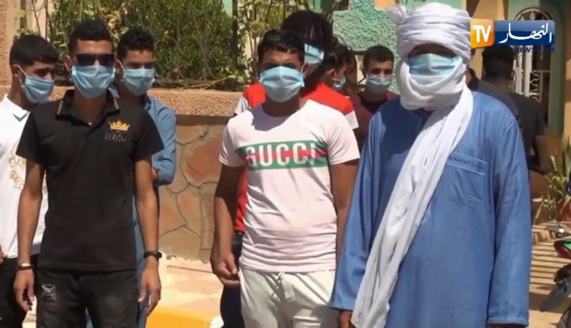 إليزي: شباب يحتجون للمطالبة بفرع ولائي مستقل للتعليم عن بعد