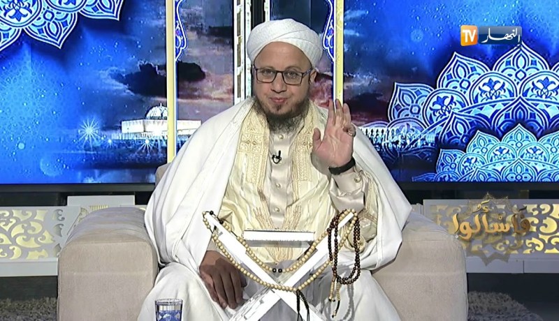 فاسألوا: كيف يكون دعاء القنوت في صلاة الفجر؟