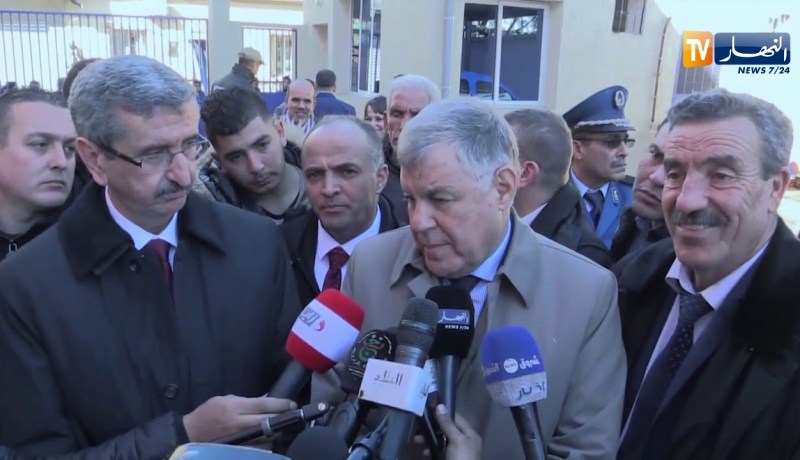 قيتوني: لا توجد دولة في العالم وصلت لما وصلت إليه الجزائر في مجال الكهرباء والغاز