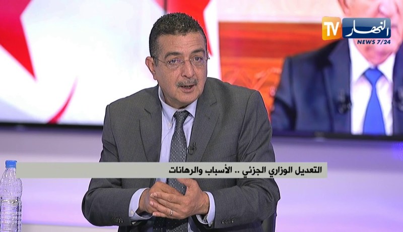 ياسين مرزوقي: التغيير الوزاري جاء برسالة مفادها.. لا وزير فوق العادة