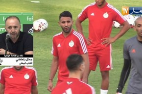 بلماضي: رياض محرز خاض مواجهتي زيمبابوي بإصابة على مستوى الظهر