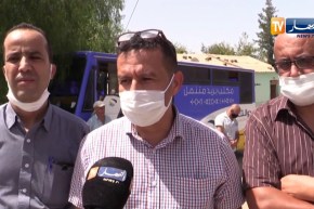 غليزان : مكاتب بريد متنقلة لمناطق الظل والمتقاعدون يثمنون المبادرة