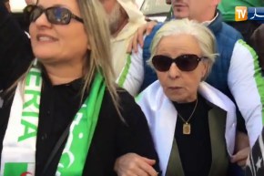 شقيقة العربي بن مهيدي تشارك بالمسيرات السلمية رفضا لتمديد العهدة الرابعة