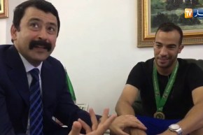 “بن العمري” يحظى بتكريم من طرف بلدية الحراش