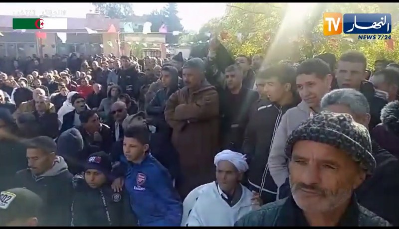 مواطن لبن قرينة :” ما راناش قابلينك.. جاو قبلك صفقنالهم وكذبوا علينا !!”