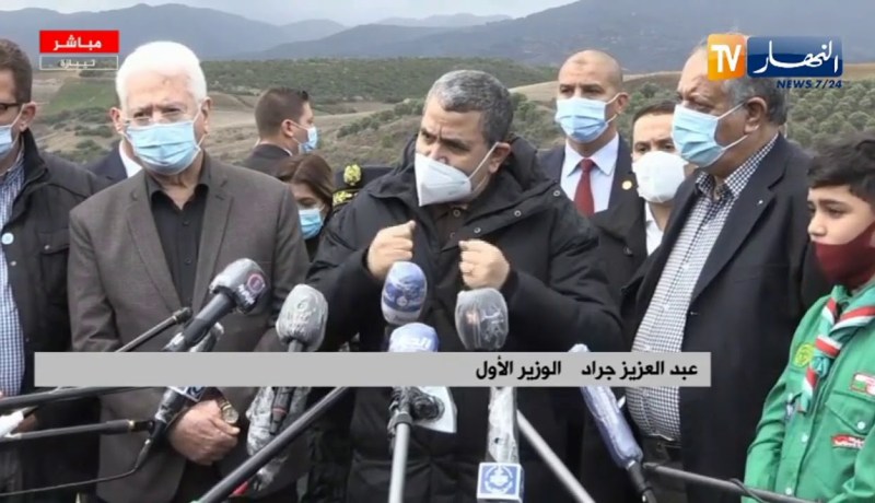 “الوزير الأول :” علاش نغلقو المدارس؟! كل شيء راه إيجابي