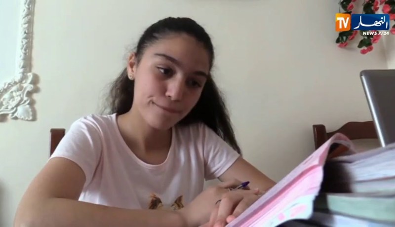 بعدما لم يكفيها المعدل للإنتقال شيماء تصر على نيل الشهادة