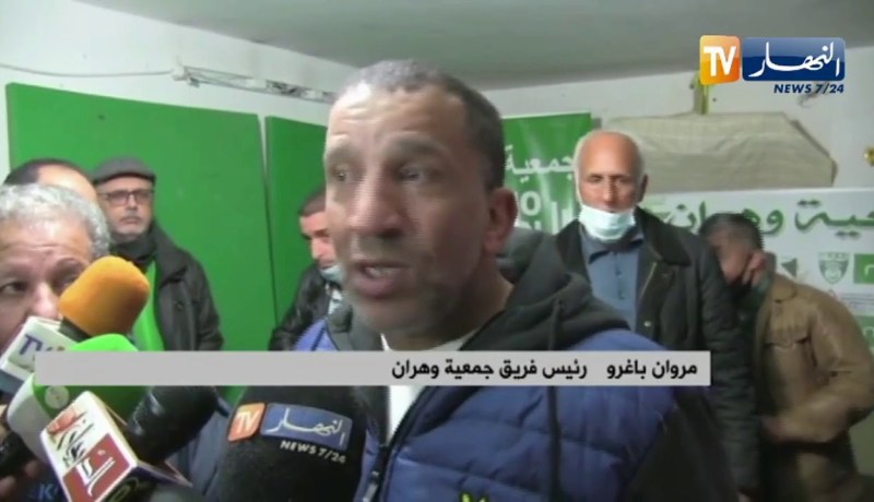 أعضاء النادي الهاوي لجمعية وهران يصوتون على التقريرين المالي والأدبي