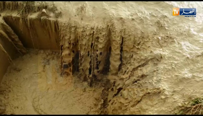 أمطار طوفانية بمنطقة “عماري” ولاية تيسمسيلت