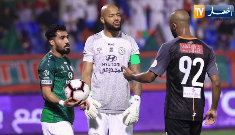 مبولحي يعود لفريقه بعد نجاح العملية الجراحية.. ونادي الإتفاق يؤكد غيابه 6 أسابيع