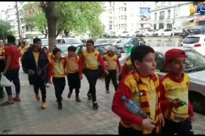 براعم النهد متجهين نحو ملعب 20 أوت لمناصرة الفريق ضد الساورة