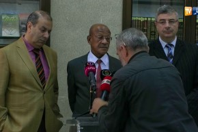 شاهد ماذا فعل الوالي “زوخ” بسبب غياب مكبر الصوت ..