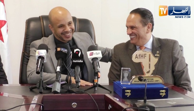وزير الشباب والرياضة يستقبل رئيس الإتحادية الإفريقية اللواء أحمد ناصر