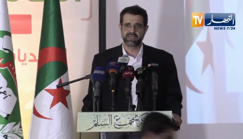حمس تطالب بتحصين الهوية والحريات في الدستور القادم