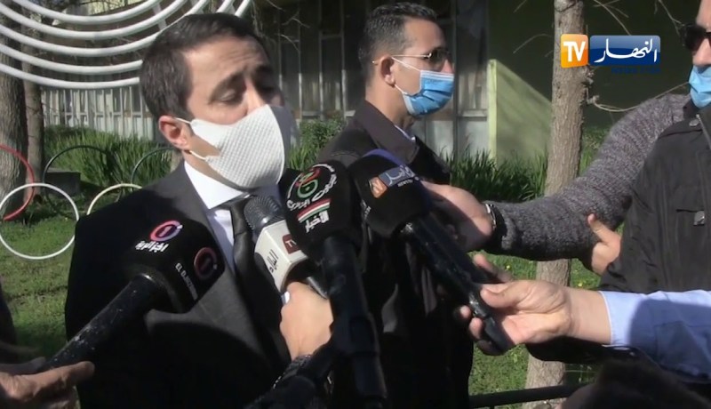 خالدي يؤكد دعمه لزطشي في الترشح للجنة التنفيذية للفيفا