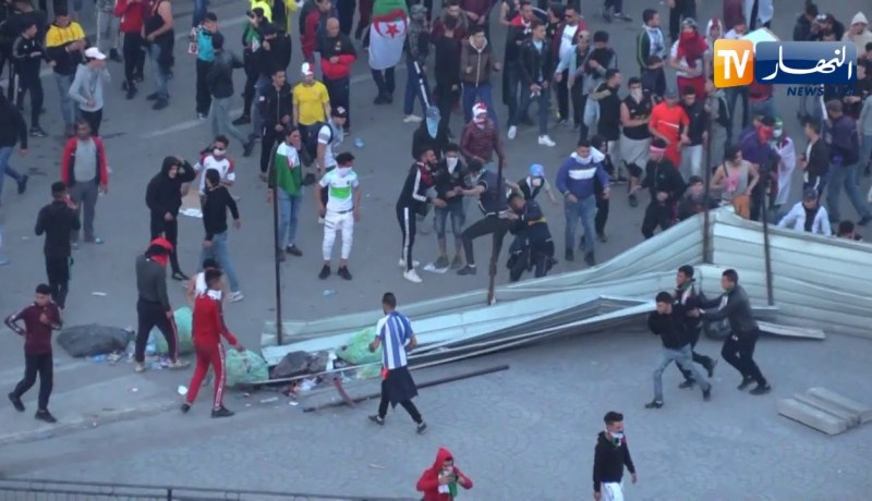 العاصمة: حراك… أعمال شغب ومواجهات عنيفة لمتظاهرين مع أفراد الشرطة