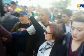 “جميلة بوحيرد” تشارك في المسيرات السلمية بالعاصمة