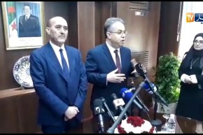 وزير السكن الجديد يستلم مهامه.. وهذا ما قاله “تمار” عن البرامج السكنية !