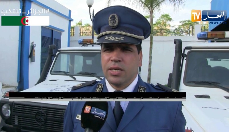 الشلف: توقيف شخصان و ضبط 40 ألف دولار مزورة