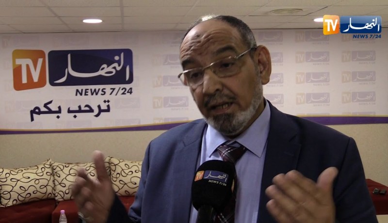 سياسة: الجمعة الثامنة.. أعداد العائلات تتضاءل.. هل هناك إقتناع بالحل الدستوري ؟