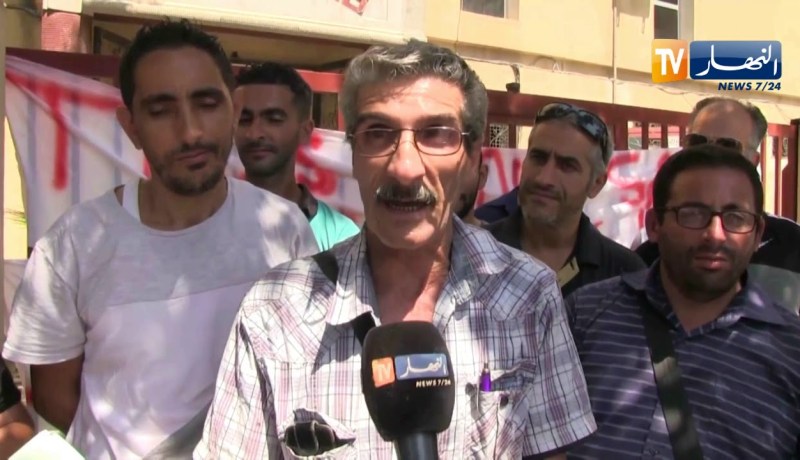 بجاية: إحتجاج 120 عامل بوحدة الأجر لبلدية صدوق بسبب التأخر في صرف رواتبهم