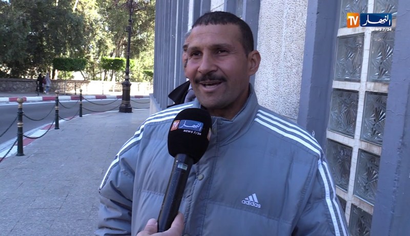 راغب في الترشح للرئاسيات: “الجزائر تتسڨم وتولي وردة..والأوروبي يهرب من بلادو ويجي عندنا”