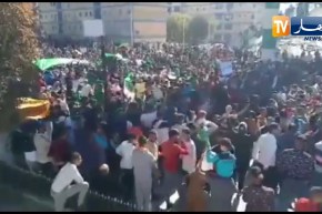 شاهد.. مسيرة سلمية حاشدة بولاية غليزان !!
