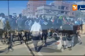 بشار/ إحتجاجات شعبية رافضة لزيارة وزير الداخلية “صلاح الدين دحمون”