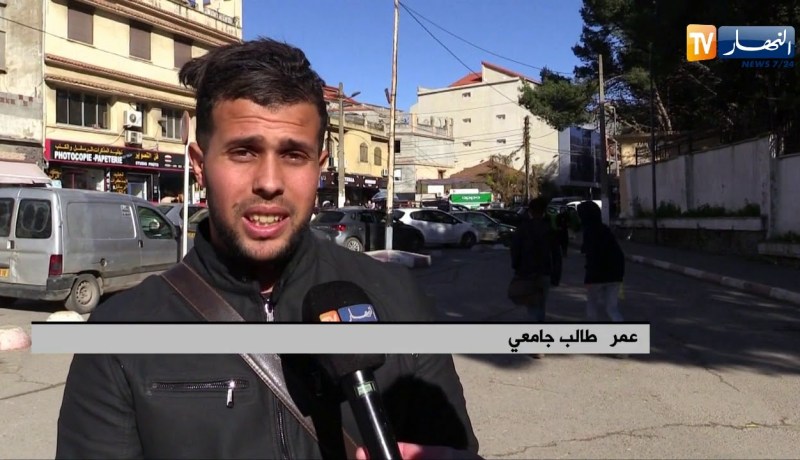 مجتمع: الكتابة على المرافق الجامعية.. مستوى الطالب إلى أين ؟