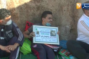 غليزان: جمعية راديوز في زيارة تضامنية مع التلميذ بن مهدي نور الدين