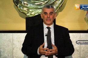 نور المعرفة: العقل نور “أميّز ذافراز”