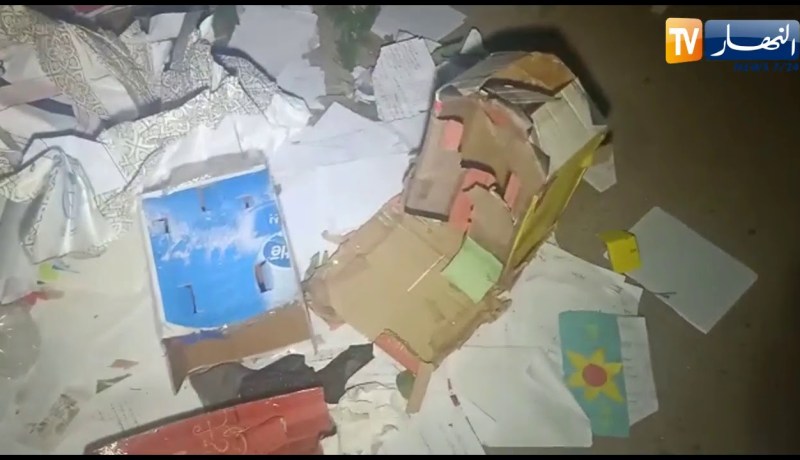 عين تموشنت: مشاهد كارثية من أمام المدرسة الإبتدائية “الشهيد داودي ميلود” ببلدية تارقة