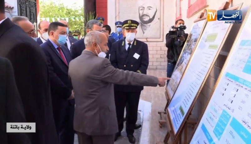 باتنة:  “جراد” يشرف على إفتتاح الموسم الدراسي الجديد  من المدرسة الابتدائية “عبد الرحمن الأخضري”