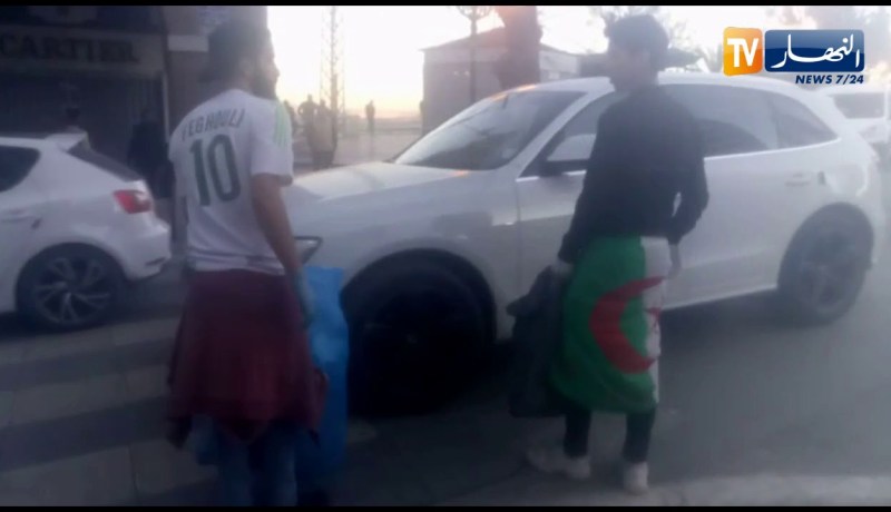 حملة تنظيف في شوارع قسنطينة بعد المسيرات السلمية